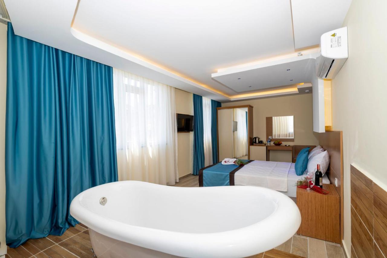Diamond Luxury Hotel 안탈리아 외부 사진