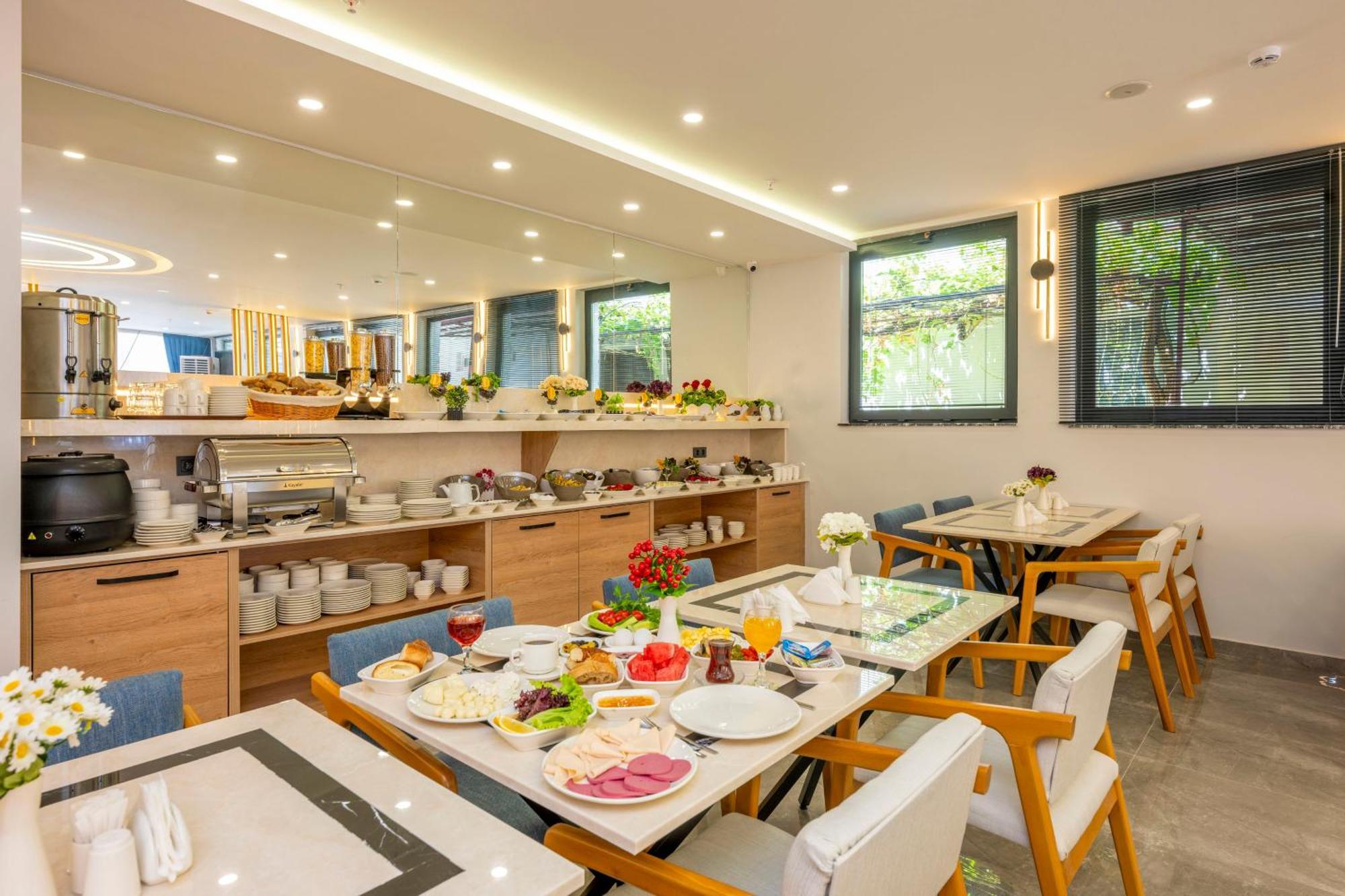 Diamond Luxury Hotel 안탈리아 외부 사진